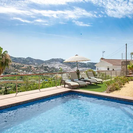 Dream Stay! 15 Guests, Big Pool With Heating Option At Extra Cost, Sea View! *