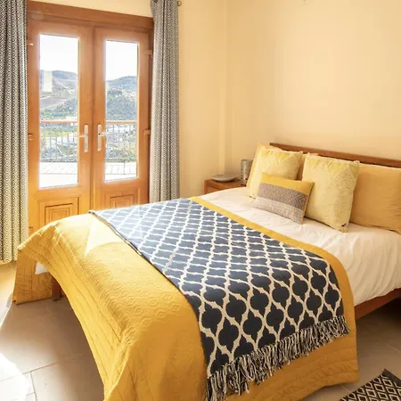 Dream Stay! 15 Guests, Big Pool With Heating Option At Extra Cost, Sea View!
